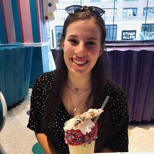 Meet your Posher, Grace